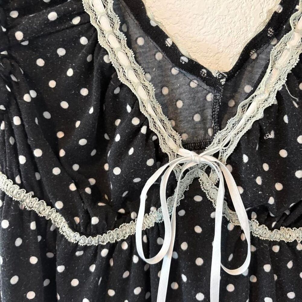 Cider Black and White Polka Dot Top - Picture 3 of 5